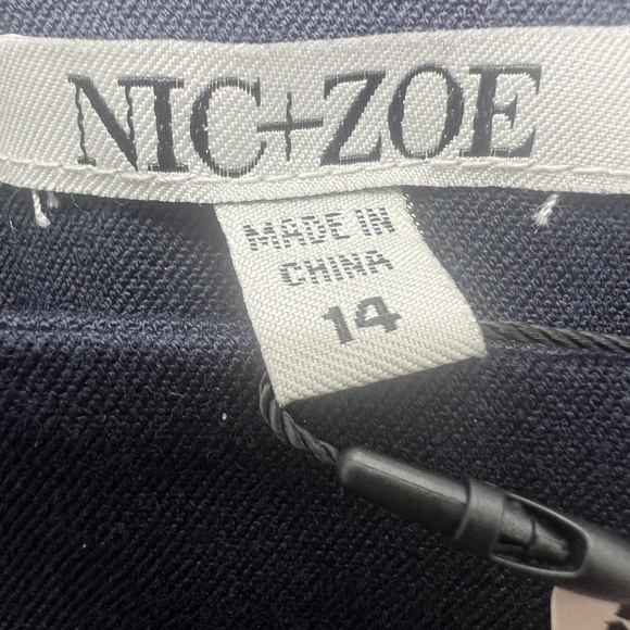 NIC+ZOE Pants Womens 14 Blue Streamlined Demi-Bootcut Pants Center Front Crease - Picture 8 of 11